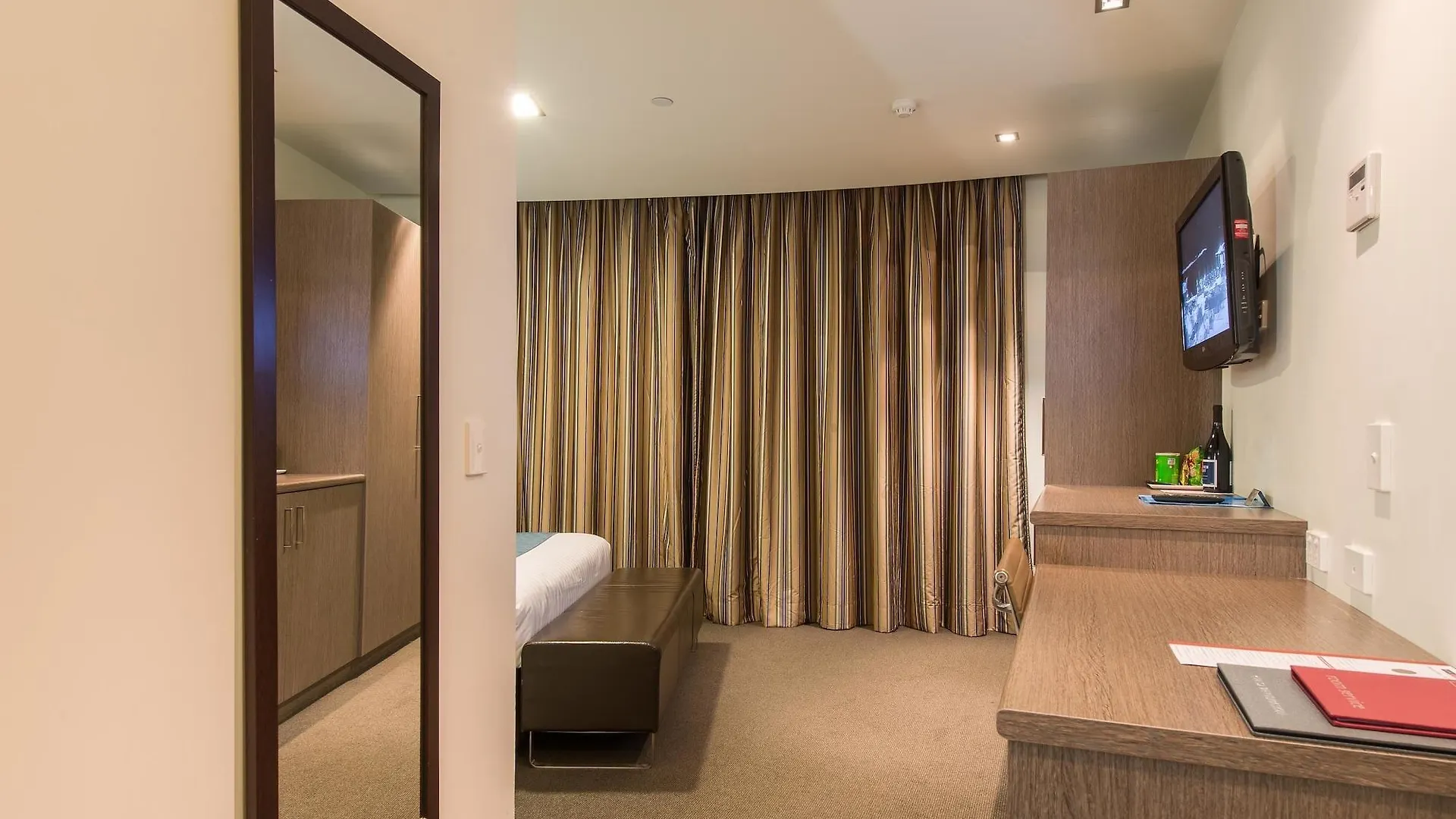 Mantra Collins Hotel Хобарт Апарт-отель