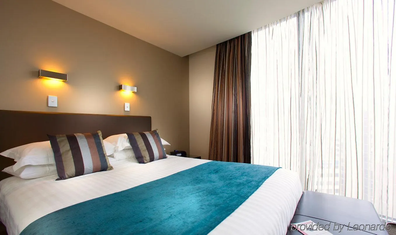 Апарт-отель Mantra Collins Hotel Хобарт